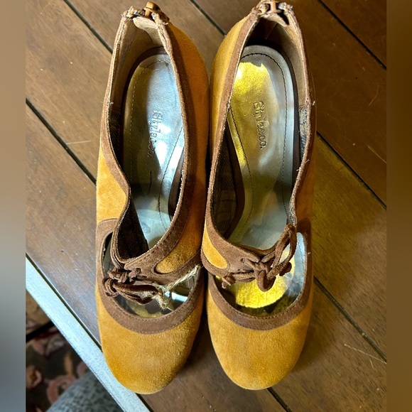 Style Co Heels with front tie detail - Picture 1 of 4